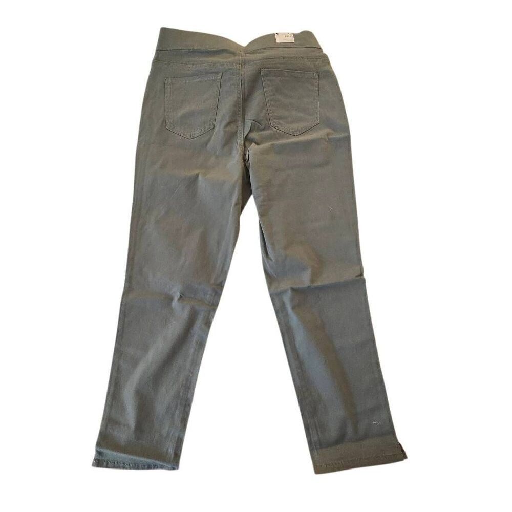 NWT Gloria Vanderbilt Womens Green Pullon Crop Length Pants Size 10 - Picture 3 of 10